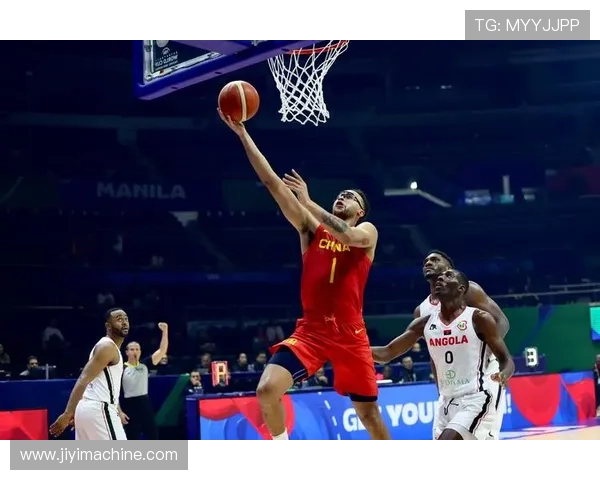 中国男篮力克菲律宾迎来世界杯复赛首胜 刘思伟关键时刻表现亮眼 中国男篮力克菲律宾迎来世界杯复赛首胜 刘思伟关键时刻表现亮眼