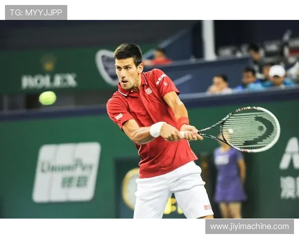 德约科维奇伤愈回归上海大师赛再度登顶引发新一轮网坛震动 德约科维奇伤愈回归上海大师赛再度登顶引发新一轮网坛震动