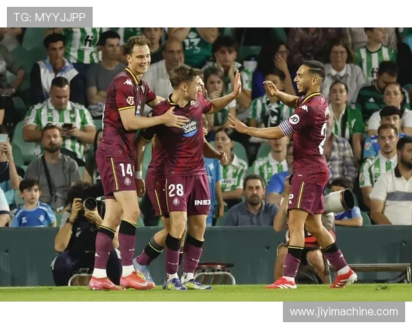 比利亚雷亚尔俱乐部崛起之路与西班牙足球战术革新探索