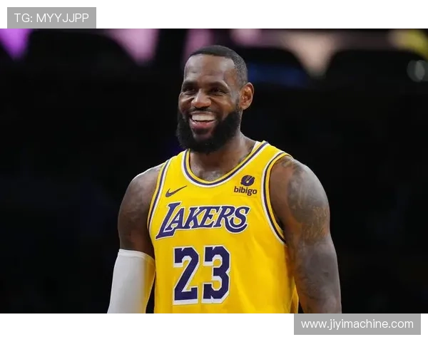 NBA最新动态:詹姆斯迎来生涯新高库里复出战火箭浓眉携手湖人冲击季后赛 NBA最新动态:詹姆斯迎来生涯新高库里复出战火箭浓眉携手湖人冲击季后赛