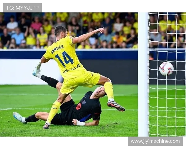 欧洲五大联赛激战正酣豪门新援爆发国家队备战引热议球迷期待升温 欧洲五大联赛激战正酣豪门新援爆发国家队备战引热议球迷期待升温