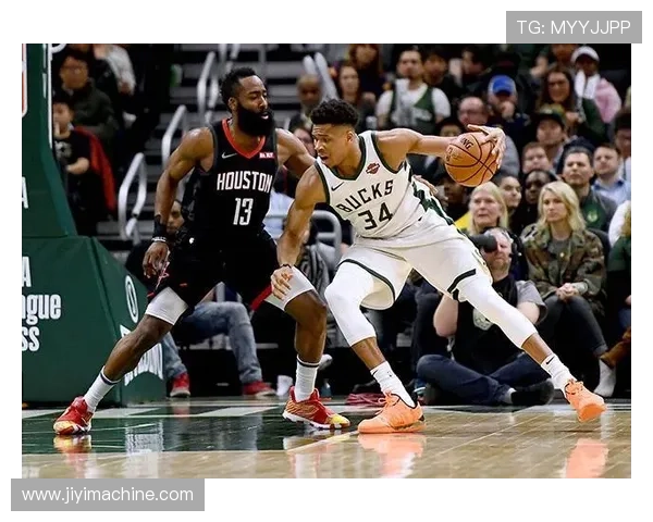 雄鹿队新赛季展望：字母哥领衔冲击总冠军再添新希望